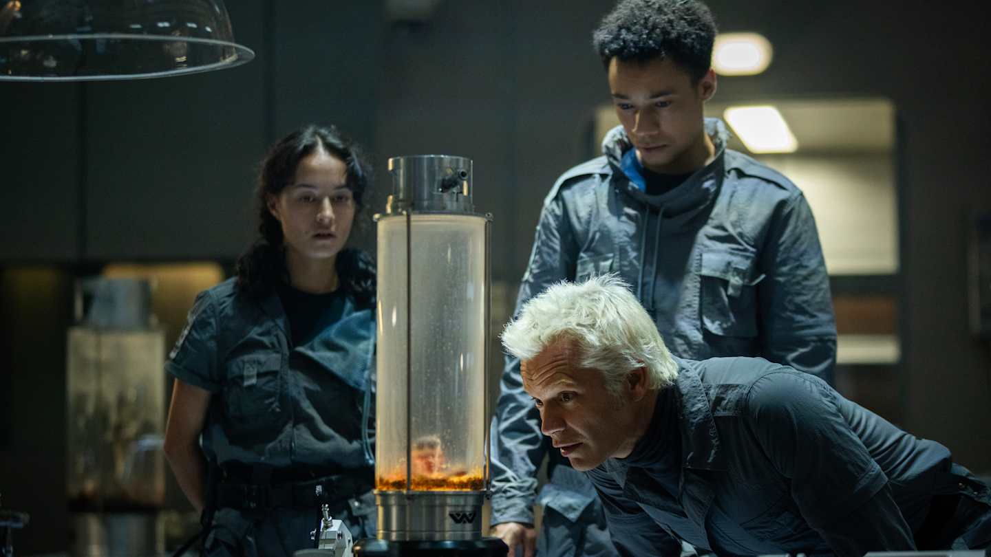 Erana James as Curly, Kit Young as Tootles, Timothy Olyphant as Kirsh in Alien:Earth.