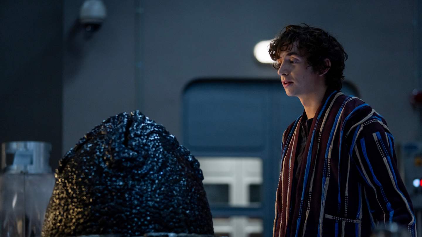 Samuel Blenkin as Boy Kavalier in Alien: Earth.