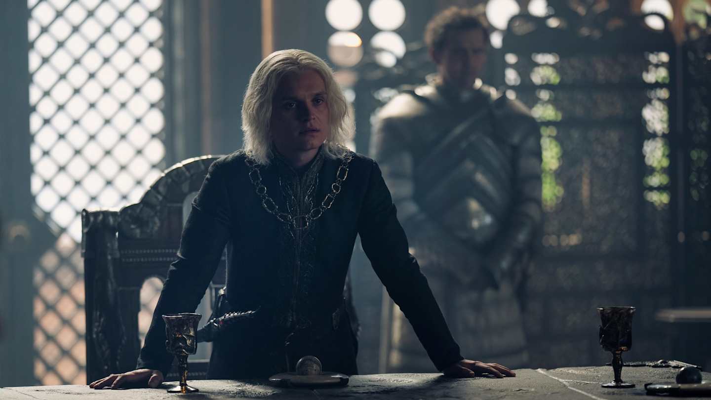 Stunt moment with Tom Glynn-Carney